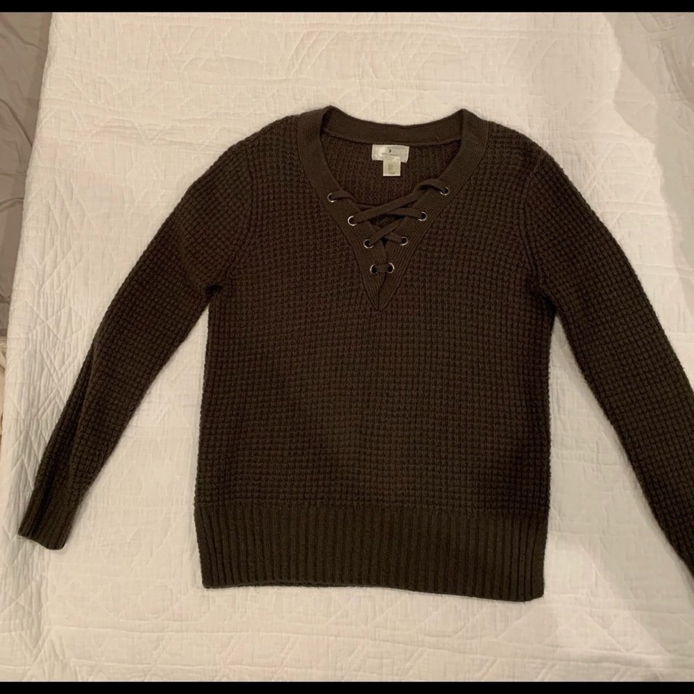 🦋Ruby Moon Sweater🦋 - Picture 2 of 5
